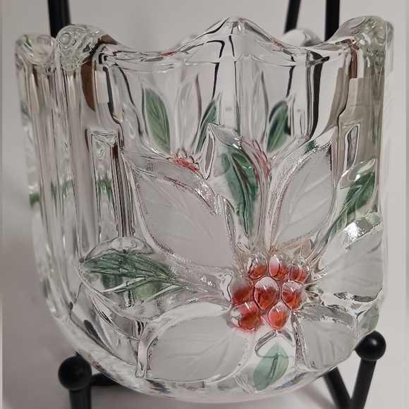 Mikasa Holiday Bloom Candleholder - Picture 3 of 6